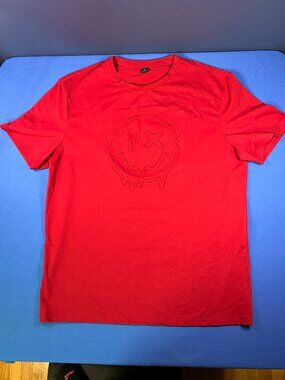 SHEIN Red Textured Graphic T-Size Extra-Large